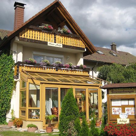 Haus Anja Apartamento Titisee-Neustadt Exterior foto