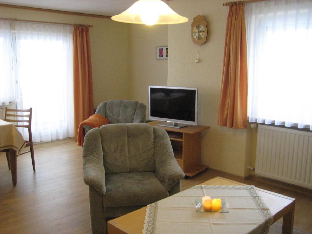 Haus Anja Apartamento Titisee-Neustadt Exterior foto